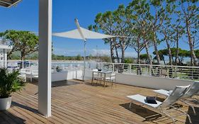 Residence Michelangelo Yachting Club- Adults Only