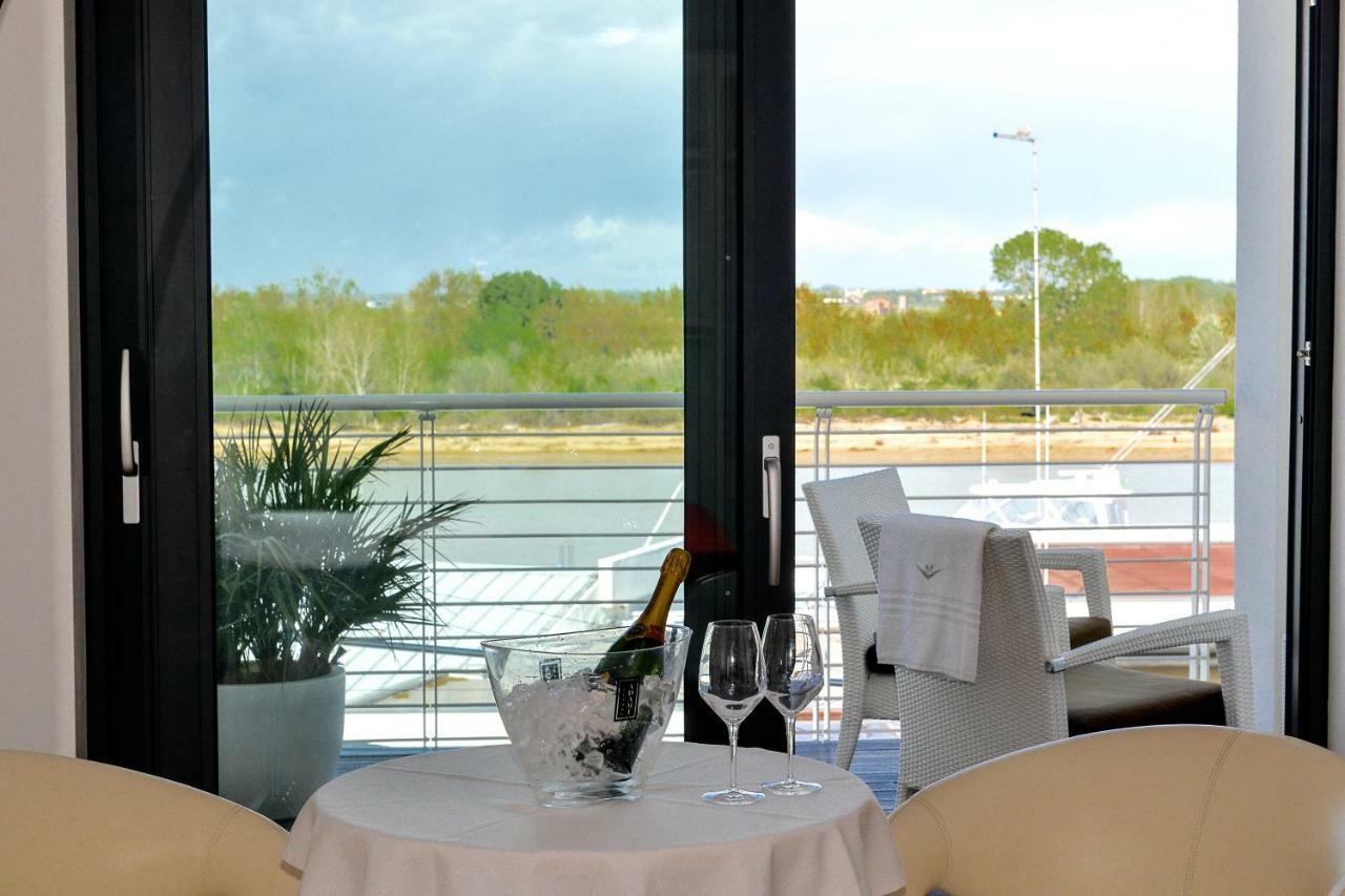 Residence Michelangelo Yachting Club- Adults Only Lido di Jesolo Exterior foto
